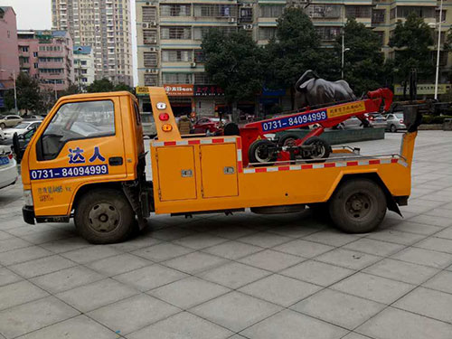 地库拖车02