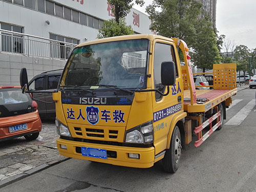 五十铃蓝牌