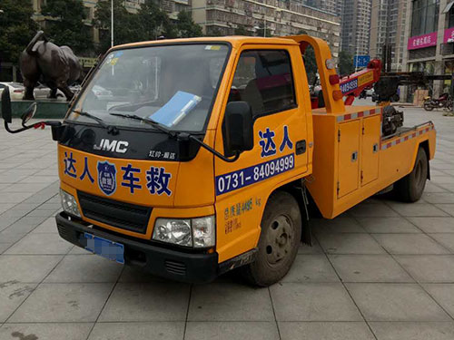 地库拖车01